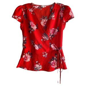 Love Fire Red Floral Faux Wrap Top sz S